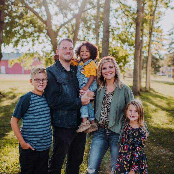 Meet your Posher, Jessica - Picture 1 of 1